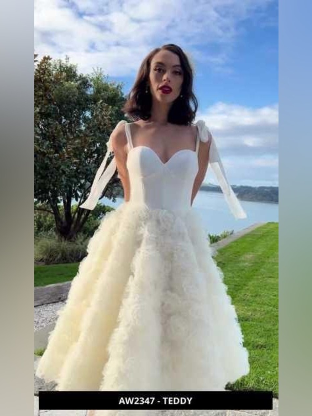 Atelier Wu Ivory Tie-Shoulder Short Reception Party Bridal Dress